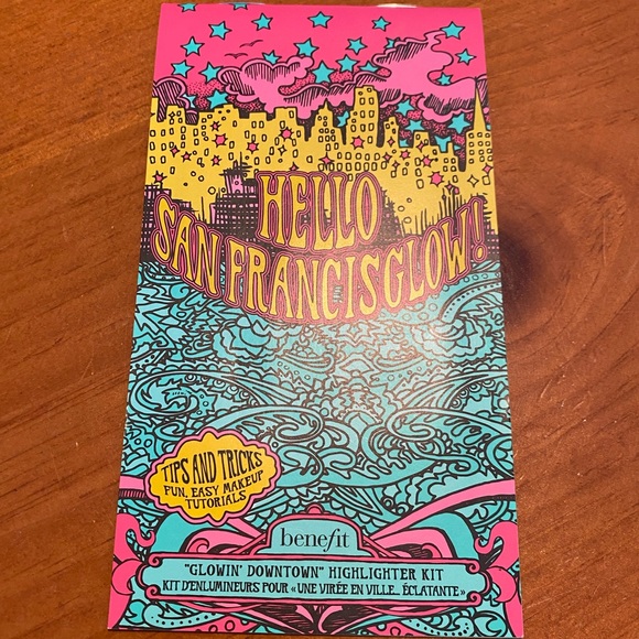 Benefit Hello San Francisglow! Glowin’ Downtown Highlighter Kit - Picture 9 of 13